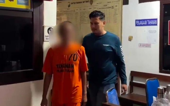 Cabuli Siswinya Sendiri, Oknum Guru SMP di Tuban Ditangkap Polisi Cabuli Siswinya Sendiri, Oknum Guru SMP di Tuban Ditangkap Polisi