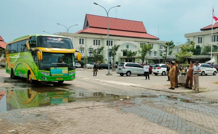 Ratusan Kades di Kabupaten Pasuruaun Ikut Luruk Ibu Kota, Tuntut Jabatan 9 Tahun