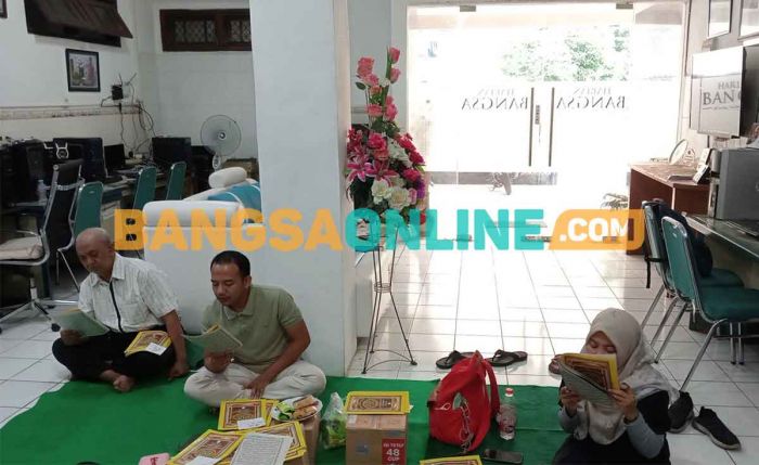 Jelang HUT ke-24, HARIAN BANGSA Gelar Khotmil Quran Jelang HUT ke-24, HARIAN BANGSA Gelar Khotmil Quran