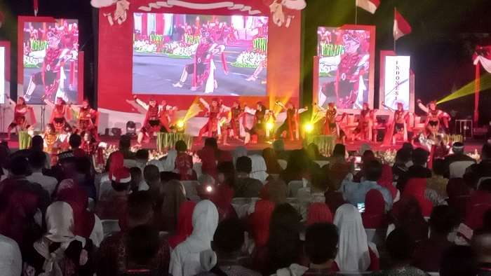 Mahardika Indonesia Meriahkan Kota Mojokerto, Parade Nusantara dan Jihan Audy Pukau Penonton