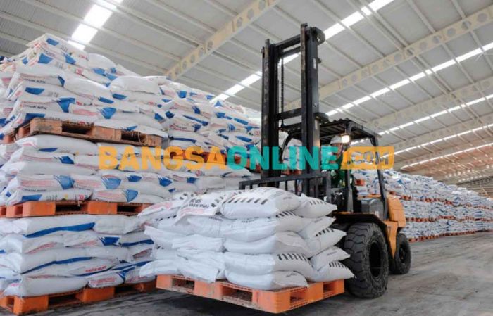 Petrokimia Gresik Siapkan Solusi Alternatif Pupuk Subsidi untuk Petani Petrokimia Gresik Siapkan Solusi Alternatif Pupuk Subsidi untuk Petani