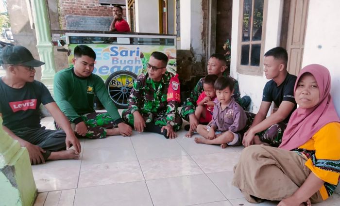 Kedekatan TNI-Rakyat Terlihat Jelas di Kelurahan Pojok, Lokasi TMMD 117 Tahun 2023 Kedekatan TNI-Rakyat Terlihat Jelas di Kelurahan Pojok, Lokasi TMMD 117 Tahun 2023