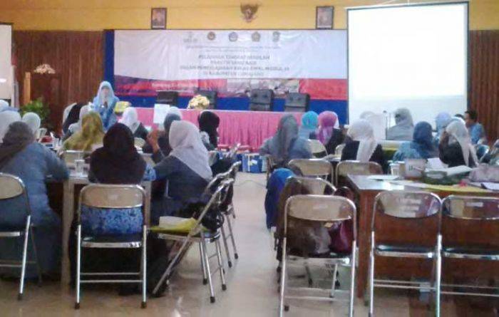 Puluhan Guru di Lumajang Ikuti Pelatihan Membaca Berimbang Puluhan Guru di Lumajang Ikuti Pelatihan Membaca Berimbang