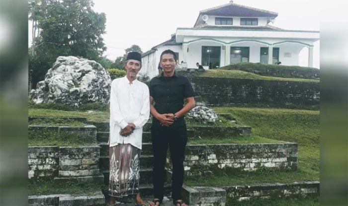 Warga Giri Tagih Janji Sambari Perbaiki Pelinggihan Giri Kedaton Warga Giri Tagih Janji Sambari Perbaiki Pelinggihan Giri Kedaton