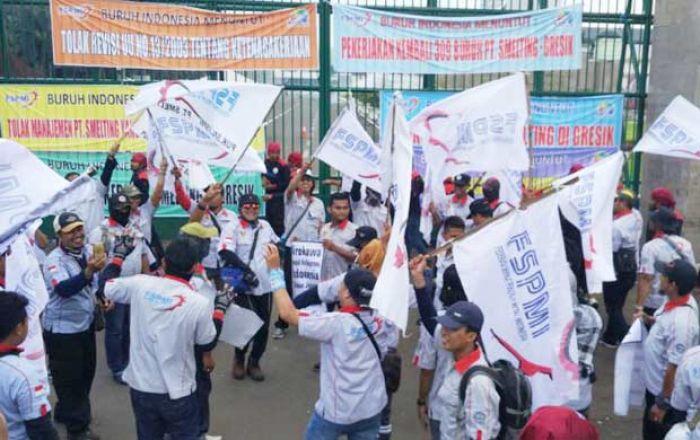 FSPMI Gelar Aksi di DPR RI, ini Tiga Tuntutan yang Diajukan FSPMI Gelar Aksi di DPR RI, ini Tiga Tuntutan yang Diajukan