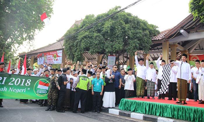 Presiden Jokowi Hadiri Peringatan Hari Santri Nasional ke-4 di Sidoarjo