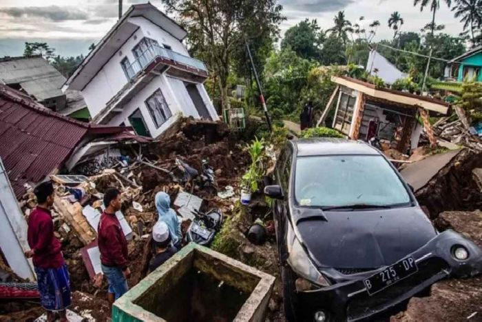 Gara-Gara Jemuran, Ibu Hamil 9 Bulan di Cianjur Selamat dari Gempa Gara-Gara Jemuran, Ibu Hamil 9 Bulan di Cianjur Selamat dari Gempa