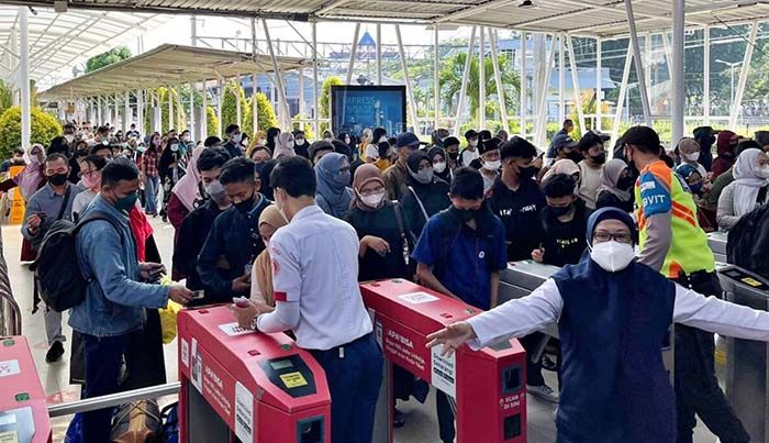 Tak Patuhi SE Kemenhub, KAI Daop 8 Surabaya Tolak 1.564 Penumpang Tak Patuhi SE Kemenhub, KAI Daop 8 Surabaya Tolak 1.564 Penumpang