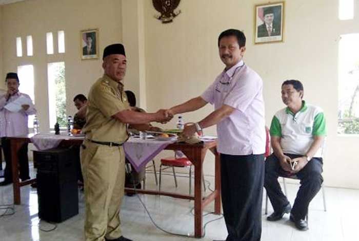Sertijab, Budiono Subar Resmi Jabat Kades Sumberdawesari Sertijab, Budiono Subar Resmi Jabat Kades Sumberdawesari