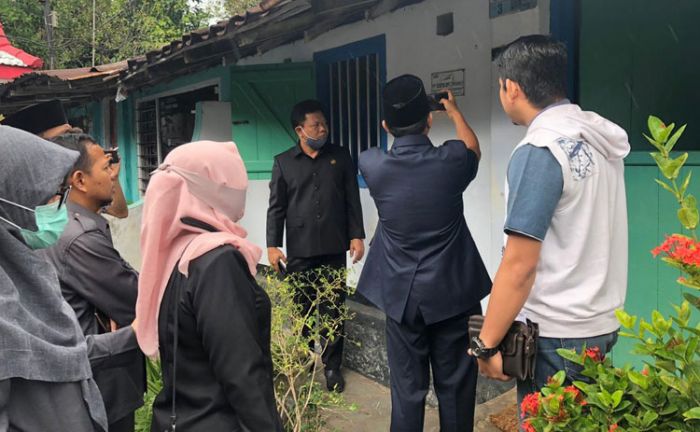 Terkait Sengketa Lahan dengan PT KAI, Warga Jalan Mawar Wadul Komisi A DPRD Jember Terkait Sengketa Lahan dengan PT KAI, Warga Jalan Mawar Wadul Komisi A DPRD Jember