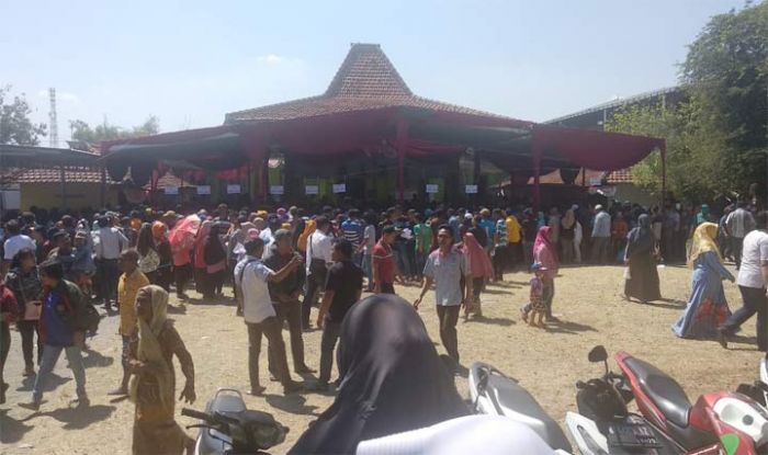 1.310 Warga Sumput Tak Bisa Nyoblos, Sepakat Digelar Pilkades Susulan 1.310 Warga Sumput Tak Bisa Nyoblos, Sepakat Digelar Pilkades Susulan