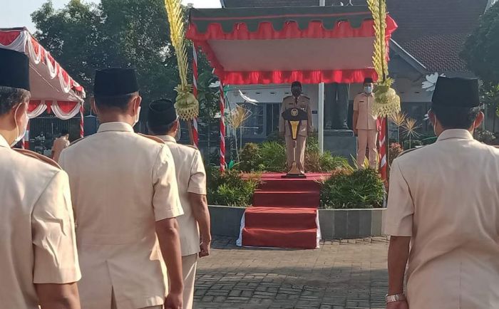 Upacara Grebek Pancasila di Kota Blitar Digelar Khidmat Dengan Nuansa Budaya Upacara Grebek Pancasila di Kota Blitar Digelar Khidmat Dengan Nuansa Budaya