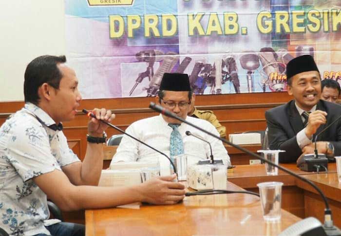 Banyak Pokir Terganjal, DPRD Gresik Kritik Kinerja Bagian Hukum Pemkab Banyak Pokir Terganjal, DPRD Gresik Kritik Kinerja Bagian Hukum Pemkab