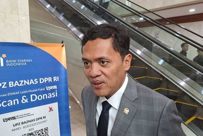 Gerindra Sebut Prabowo Akan Jembatani Hubungan Antara Jokowi dengan PDIP Gerindra Sebut Prabowo Akan Jembatani Hubungan Antara Jokowi dengan PDIP