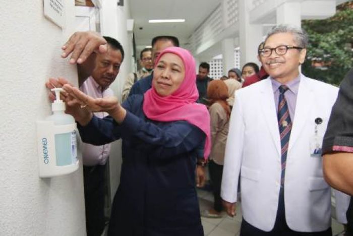 Mewaspadai Virus Corona, Gubernur Khofifah Pantau Fasilitas Tropical Desease Center dan RS Unair Mewaspadai Virus Corona, Gubernur Khofifah Pantau Fasilitas Tropical Desease Center dan RS Unair