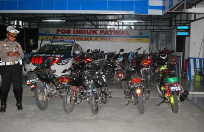 Puluhan Motor Berknalpot Brong di Ngawi Terjaring Razia