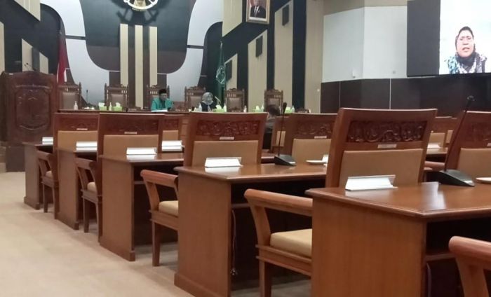 Pro-Kontra RTRW Kabupaten Pasuruan, Bupati Punya Kewenangan Ajukan Pengesahan ke Kementerian Pro-Kontra RTRW Kabupaten Pasuruan, Bupati Punya Kewenangan Ajukan Pengesahan ke Kementerian