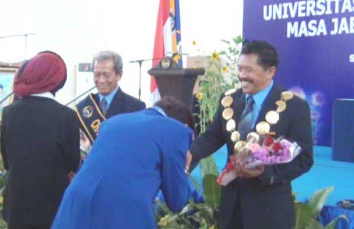 Djoko Adi Walujo Gantikan Setijono Jadi Rektor Unipa Surabaya Djoko Adi Walujo Gantikan Setijono Jadi Rektor Unipa Surabaya