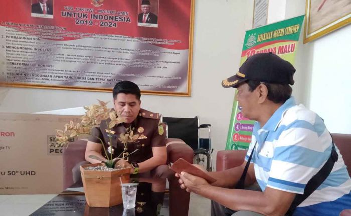 Tagih Janji, Warga Kalianget Datangi Kejari Sumenep Tagih Janji, Warga Kalianget Datangi Kejari Sumenep