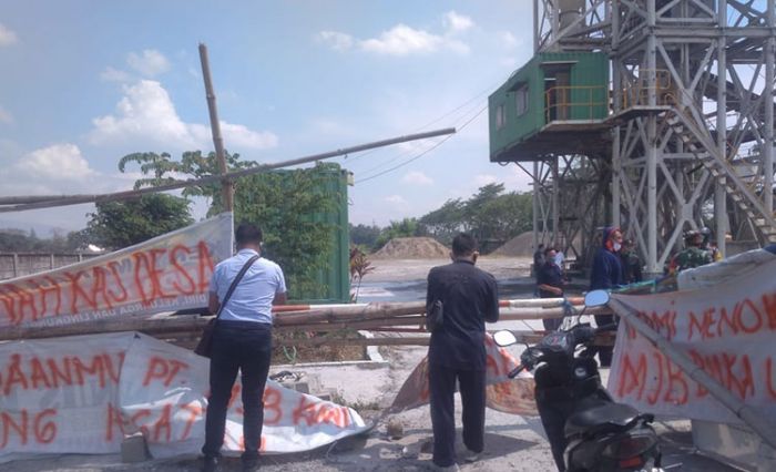 Warga Sepakat, PT Merak Jaya Beton Kediri Boleh Beroperasi Kembali