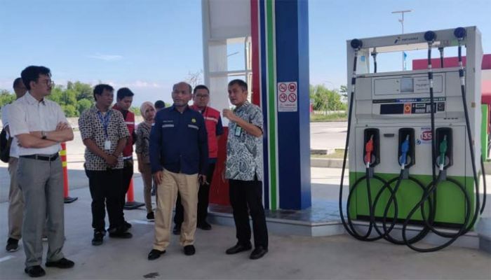 Dirjen Migas Kunjungi Sarfas Pengisian BBM dan Posko Satgas di Ruas Tol Jawa Timur Dirjen Migas Kunjungi Sarfas Pengisian BBM dan Posko Satgas di Ruas Tol Jawa Timur