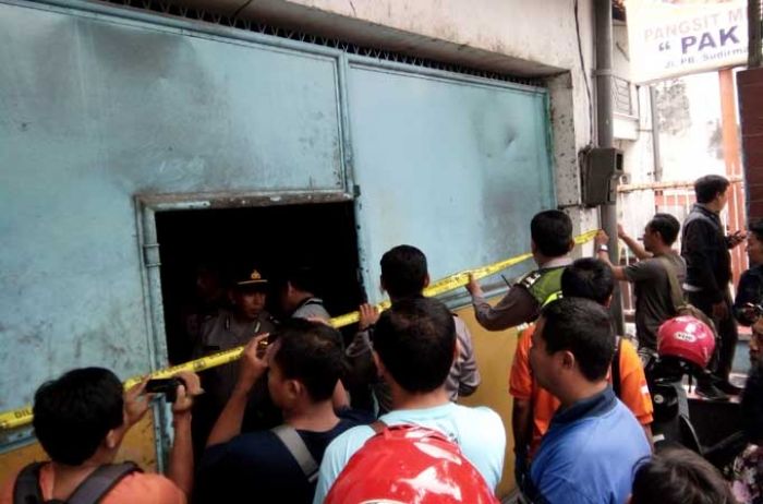 Toko Sembako di Jalan Panglima Sudirman Tuban Dirampok, Korban Dibakar Toko Sembako di Jalan Panglima Sudirman Tuban Dirampok, Korban Dibakar