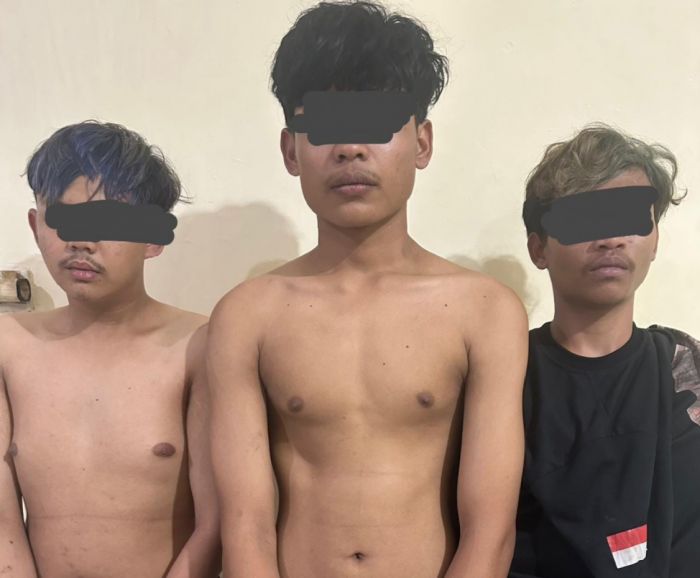 Polsek Krian Tangkap 3 Bandit Remaja yang Lakukan Curas ke Pemotor di Sidoarjo Polsek Krian Tangkap 3 Bandit Remaja yang Lakukan Curas ke Pemotor di Sidoarjo