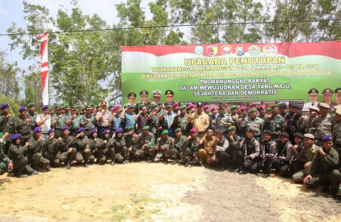 Kaskoarmada II Tutup TMMD ke-103 Tahun 2018 di Pamekasan Kaskoarmada II Tutup TMMD ke-103 Tahun 2018 di Pamekasan
