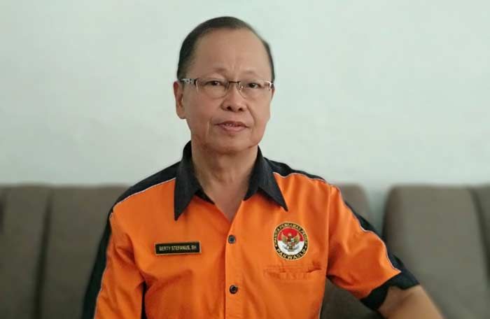 Ketua Panwaslu Pacitan Tegaskan Tidak Ada Pelanggaran Saat Kunjungan Khofifah ke Pacitan Ketua Panwaslu Pacitan Tegaskan Tidak Ada Pelanggaran Saat Kunjungan Khofifah ke Pacitan