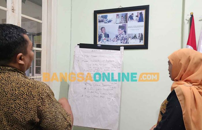 Sowan ke Tokoh Agama GKJW di Balewiyata Malang, Khofifah Napak Tilas Perjuangan Gus Dur Sowan ke Tokoh Agama GKJW di Balewiyata Malang, Khofifah Napak Tilas Perjuangan Gus Dur