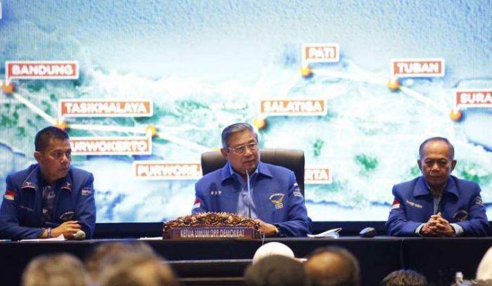 SBY Kesal Foto Ani Yudhoyono Nyapres Nyebar, Minta Kadernya Investigasi Si Penyebar SBY Kesal Foto Ani Yudhoyono Nyapres Nyebar, Minta Kadernya Investigasi Si Penyebar