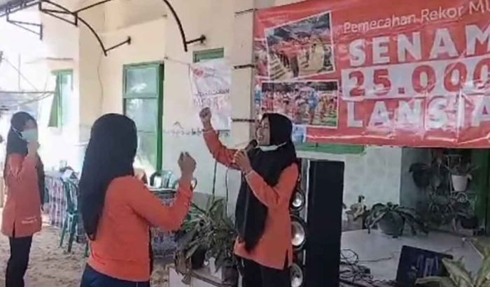 Milad Rumah Zakat ke-25, Rumah Lansia Plakpak Pamekasan Turut Serta Meriahkan Pemecahan Rekor Muri Milad Rumah Zakat ke-25, Rumah Lansia Plakpak Pamekasan Turut Serta Meriahkan Pemecahan Rekor Muri