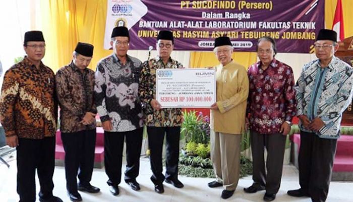 Kunjungi Unhasy Berikan Bantuan Alat Lab, Dirut Sucofindo Cerita Sosok Gus Sholah Sebagai Mentor Kunjungi Unhasy Berikan Bantuan Alat Lab, Dirut Sucofindo Cerita Sosok Gus Sholah Sebagai Mentor