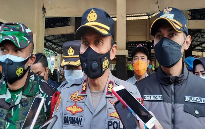 Dukung Vaksinasi Massal, Kapolres Tuban: Satgas Covid-19 Kecamatan Wajib Kawal Pelaksanaan Dukung Vaksinasi Massal, Kapolres Tuban: Satgas Covid-19 Kecamatan Wajib Kawal Pelaksanaan