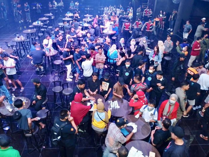 Ini Alasan Tempat Hiburan Malam di Surabaya Boleh Buka hingga Subuh saat Pergantian Tahun 2024 Ini Alasan Tempat Hiburan Malam di Surabaya Boleh Buka hingga Subuh saat Pergantian Tahun 2024