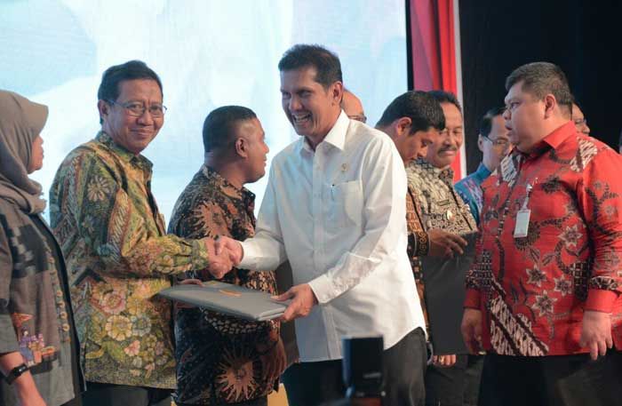 SAKIP Pemkab Tuban Dapat Predikat B dari Kemenpan-RB SAKIP Pemkab Tuban Dapat Predikat B dari Kemenpan-RB
