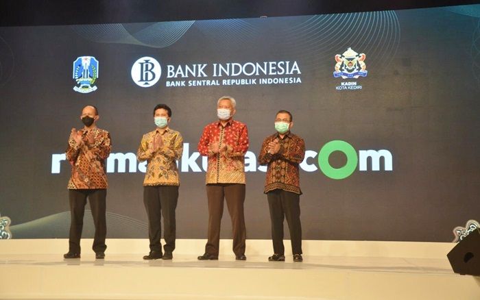 Kadin Jatim Apresiasi Rumah Kurasi untuk UMKM di Kota Kediri Kadin Jatim Apresiasi Rumah Kurasi untuk UMKM di Kota Kediri