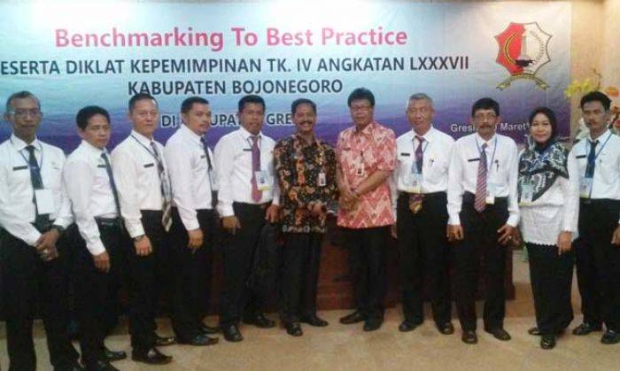 Bupati Gresik Beri Wejangan Peserta Diklatpim asal Bojonegoro Bupati Gresik Beri Wejangan Peserta Diklatpim asal Bojonegoro