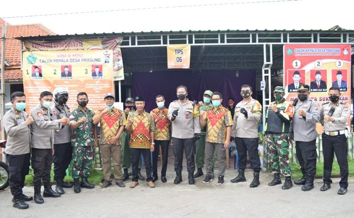 Pastikan Pilkades dan Vaksinasi Berjalan Kondusif, Kapolresta Sidoarjo Kunjungi Desa Prasung Pastikan Pilkades dan Vaksinasi Berjalan Kondusif, Kapolresta Sidoarjo Kunjungi Desa Prasung
