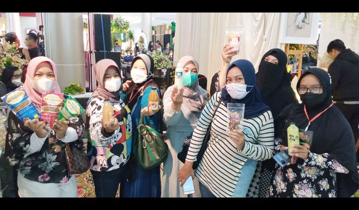 Ingin Produk jadi Bagian dari Prosesi Pernikahan, Kolaborasi UMKM di Kota Madiun Ikuti Wedding Expo Ingin Produk jadi Bagian dari Prosesi Pernikahan, Kolaborasi UMKM di Kota Madiun Ikuti Wedding Expo