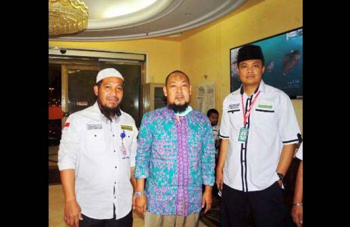 Tiga Jemaah Haji Gresik yang Ditahan Akhirnya Bisa Pulang, Begini Asal Usul Uang Rp 6 Miliar itu Tiga Jemaah Haji Gresik yang Ditahan Akhirnya Bisa Pulang, Begini Asal Usul Uang Rp 6 Miliar itu