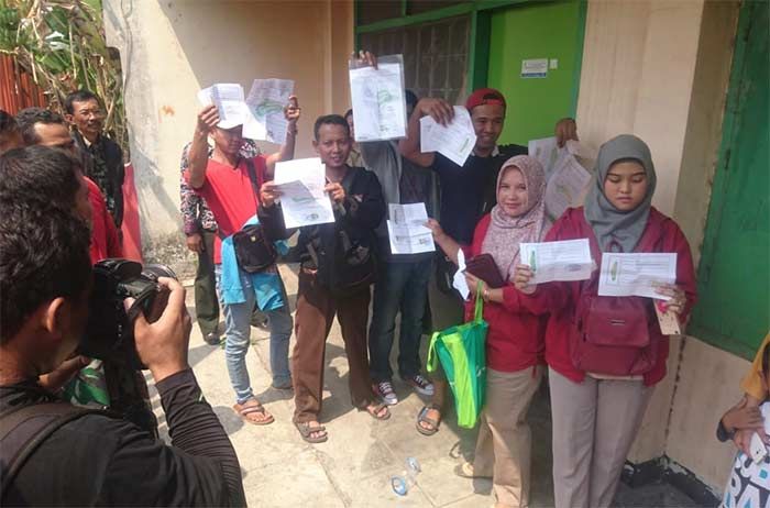 Kantor Pemasaran Griya Bicak Asri di Trowulan Didemo Warga, Pengembang Kabur Kantor Pemasaran Griya Bicak Asri di Trowulan Didemo Warga, Pengembang Kabur