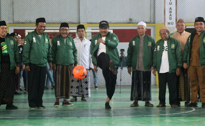 Buka Turnamen Futsal Sarungan, Gus Ipul Ingatkan Resolusi Jihad 22 Oktober Buka Turnamen Futsal Sarungan, Gus Ipul Ingatkan Resolusi Jihad 22 Oktober