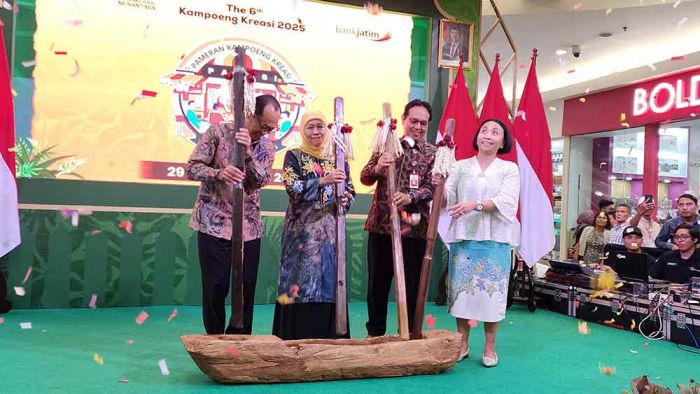 Buka Pakasi 2025, Gubernur Jatim Optimis BUMDes Mampu Jadi Motor Penggerak Kesejahteraan Masyarakat Buka Pakasi 2025, Gubernur Jatim Optimis BUMDes Mampu Jadi Motor Penggerak Kesejahteraan Masyarakat