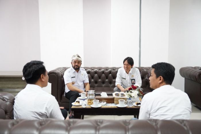 FK KIM Kota Batu Gelar Audiensi dengan Wawali Heli Suyanto FK KIM Kota Batu Gelar Audiensi dengan Wawali Heli Suyanto