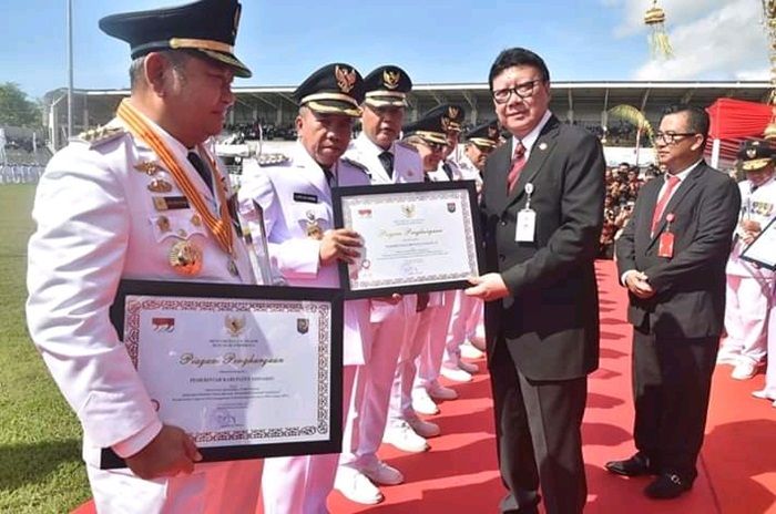 Pemkab Pasuruan Raih Penghargaan Kinerja Sangat Tinggi