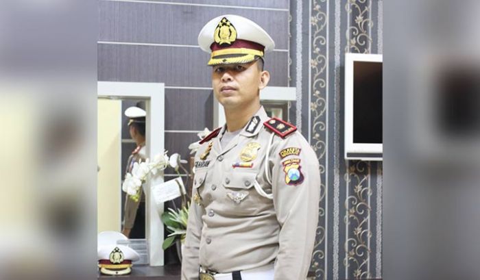 Satlantas Polresta Sidoarjo Tilang 10.220 Pengendara Selama Bulan Juli, Pelanggar SIM Mendominasi Satlantas Polresta Sidoarjo Tilang 10.220 Pengendara Selama Bulan Juli, Pelanggar SIM Mendominasi