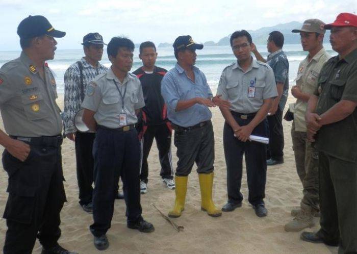 Terpengaruh Isu Tsunami, Nelayan Pancer Mengungsi