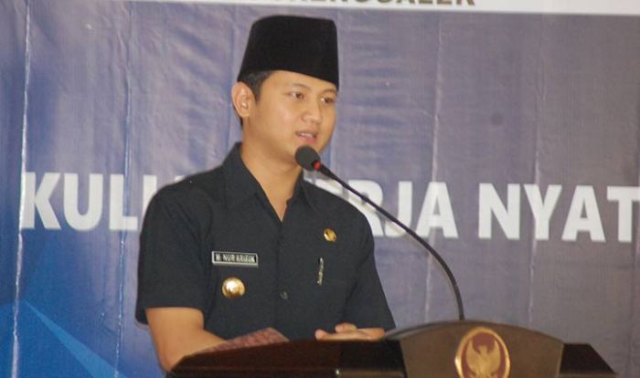 Begini Pesan Bupati Arifin kepada Mahasiswa UGM yang Melaksanakan KKN di Trenggalek Begini Pesan Bupati Arifin kepada Mahasiswa UGM yang Melaksanakan KKN di Trenggalek
