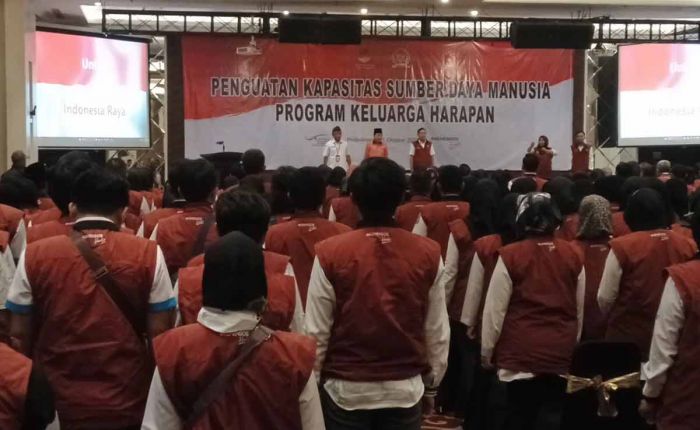 Wakil Ketua Komisi VIII DPR RI Hadiri Penguatan Kapasitas SDM PKH di Kota Probolinggo Wakil Ketua Komisi VIII DPR RI Hadiri Penguatan Kapasitas SDM PKH di Kota Probolinggo